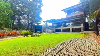 Alquiler de Casa en San Rafael-Ángeles, Heredia. 