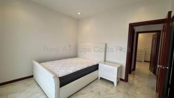 Se alquila apartamento en San Rafael Escazú 27-32