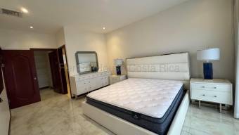 Se alquila apartamento en San Rafael Escazú 27-32