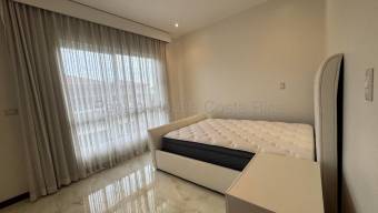 Se alquila apartamento en San Rafael Escazú 27-32