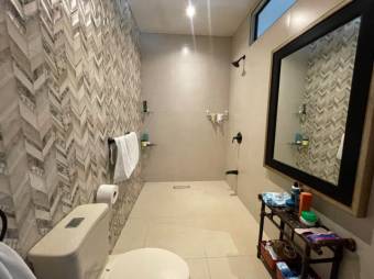 Venta de 2 Casas en Puente de Piedra, Alajuela. RAH 26-1069