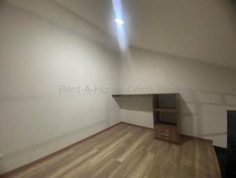 Alquiler de Apartamento en Escazú Centro. RAH 26-2229