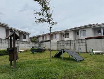 Venta de Casa en San Pablo de Heredia. RAH 26-1655