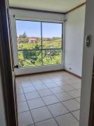 Venta de Apartamento de Dos Plantas en Condominio Villas Jade, Tibás. RAH 26-2235