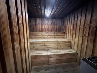 Venta de Apartamento de Dos Plantas en Condominio Villas Jade, Tibás. RAH 26-2235