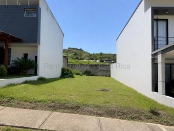 Venta de Lote en Condominio Rivera del Irazú-San Nicolás, Cartago.