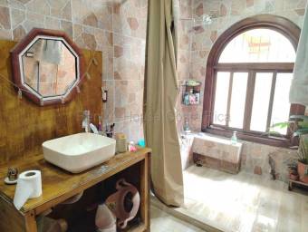 Venta de Quinta en Los Ángeles de San Rafael de Heredia. Venta de Quinta en Los Ángeles de San Rafael de Heredia.
