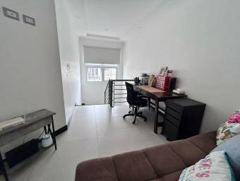Venta de Hermosa y Moderna Casa en Santa Ana / Mls. 25-1400 OFC JB Venta de Hermosa y Moderna Casa en Santa Ana / Mls. 25-1400 OFC JB