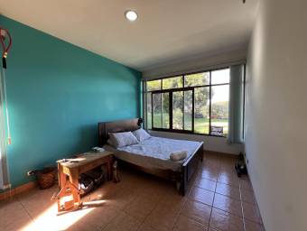 Venta de Espectacular Casa en Guachipelin, Escazú / Mls. 26-1295 OFC JB