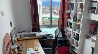 Se vende apartamento en Hatillo San José 27-43