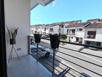 Se vende casa en Mata de Plátano Goicoechea 26-1348