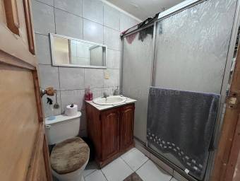 Venta  Casa de 2 niveles con dos viviendas en San Pablo de Heredia #27-42 GS