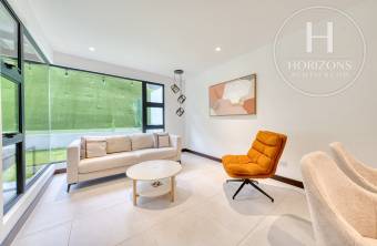 Casa en Venta en Condominio La Estefana en Sabanilla 3 Habitaciones más Mezzanine nja1409d