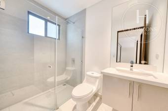 Casa en Venta en Condominio La Estefana en Sabanilla 3 Habitaciones más Mezzanine nja1409d
