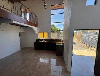 Venta de Casa en Valverde-Rodríguez, Alajuela. RAH 26-1292