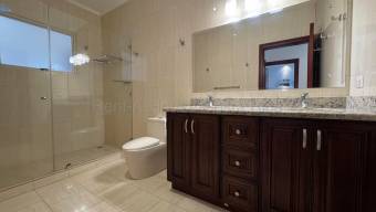 Alquiler de Apartamento en Escazú-San Rafael. RAH 27-32 Alquiler de Apartamento en Escazú-San Rafael. RAH 27-32