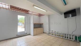 Alquiler de casa comercial/residencial con planta eléctrica #26-1582 GS