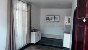 Alquiler Apartamento con parqueo y ubicación estratégica en Santa Ana #27-20 GS Alquiler Apartamento con parqueo y ubicación estratégica en Santa Ana #27-20 GS