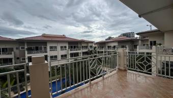 Alquiler de Apartamento AMUEBLADO en Escazú-San Rafael. RAH 27-32