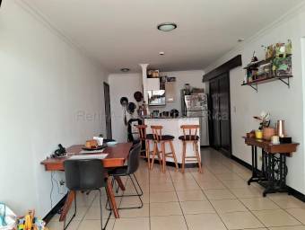 Se vende apartamento en Uruca Santa Ana 26-1772