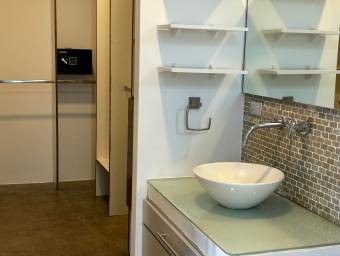 Se vende apartamento en San Rafael Escazú 26-728 Se vende apartamento en San Rafael Escazú 26-728