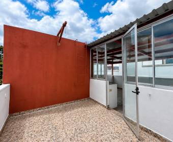 Bank-Owned Home for Sale in Tecknau Condominium, San Miguel de Santo Domingo, Heredia