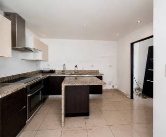 Bank-Owned Home for Sale in Tecknau Condominium, San Miguel de Santo Domingo, Heredia