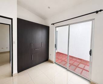 Bank-Owned Home for Sale in Tecknau Condominium, San Miguel de Santo Domingo, Heredia