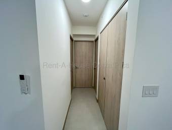 Venta de apartamento semi amoblado con amenidades #26-2113 GS