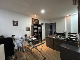 Venta de Edificio de Oficina en Montes de Oca, San Jose / Mls. 26-1870 OFC JB