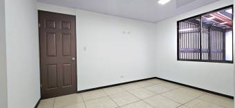 Venta de Casa en Desamparados, San José.