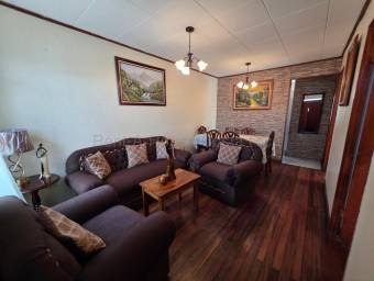 Venta de Casa Independiente en San Rafael de Oreamuno, Cartago. RAH 27-40