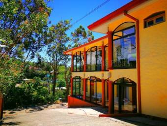 Venta de Hotel en Puntarenas-Monte Verde. RAH 27-37