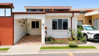 Venta de Casa en Agua Caliente, Cartago. RAH 26-2270