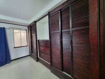 Venta de Casa en Residencial Monserrat - Concepción de Tres Ríos. RAH 27-76