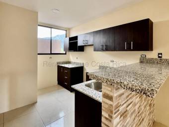 Venta de Casa con 2 Apartamentos en San Diego, La Unión. RAH 27-78