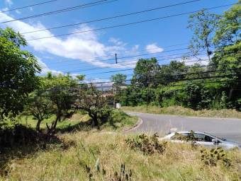 Venta de Lote en Piedades de Santa Ana. RAH 27-69 INVERSIÓN