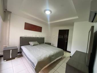 Alquiler de Apartamento Amueblado en Santa Ana. RAH 27-50