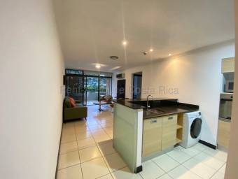 Alquiler de Apartamento Amueblado en Santa Ana.