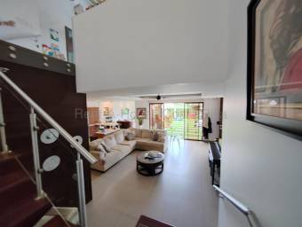 Se vende casa en San Pedro Montes de Oca 27-71