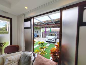 Se vende casa en San Pedro Montes de Oca 27-71