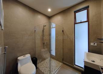 Se vende casa en San Pedro Montes de Oca 27-71
