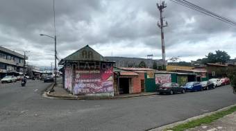 Se vende lote en Zapote San José 26-1992