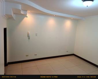 Bella Casa en el Condominio Lomas de Montes de Oca
