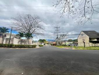Venta de Lote Residencial en San Rafael de Escazú. RAH 27-87