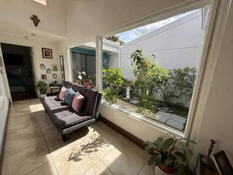  Venta de Casa en Residencial Altos de Omega-La Unión, San Diego. RAH 27-85