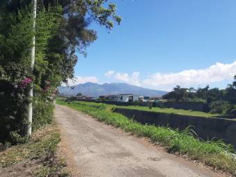 Se vende lote en San Miguel Santo Domingo 25-129