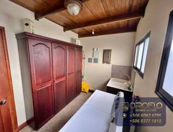 EXCLUSIVA RESIDENCIA CON AMPLIO TERRENO Y POTENCIAL SAN RAFAEL, HEREDIA #40505acmm