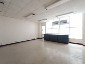Alquiler de Edificio Comercial con Mobiliario en El Centro de San José. RAH 26-716