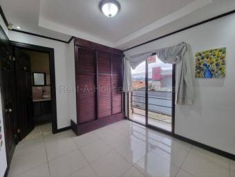 Venta de Casa en Residencial Monserrat - Concepción de Tres Ríos. RAH 27-76 REBAJADO